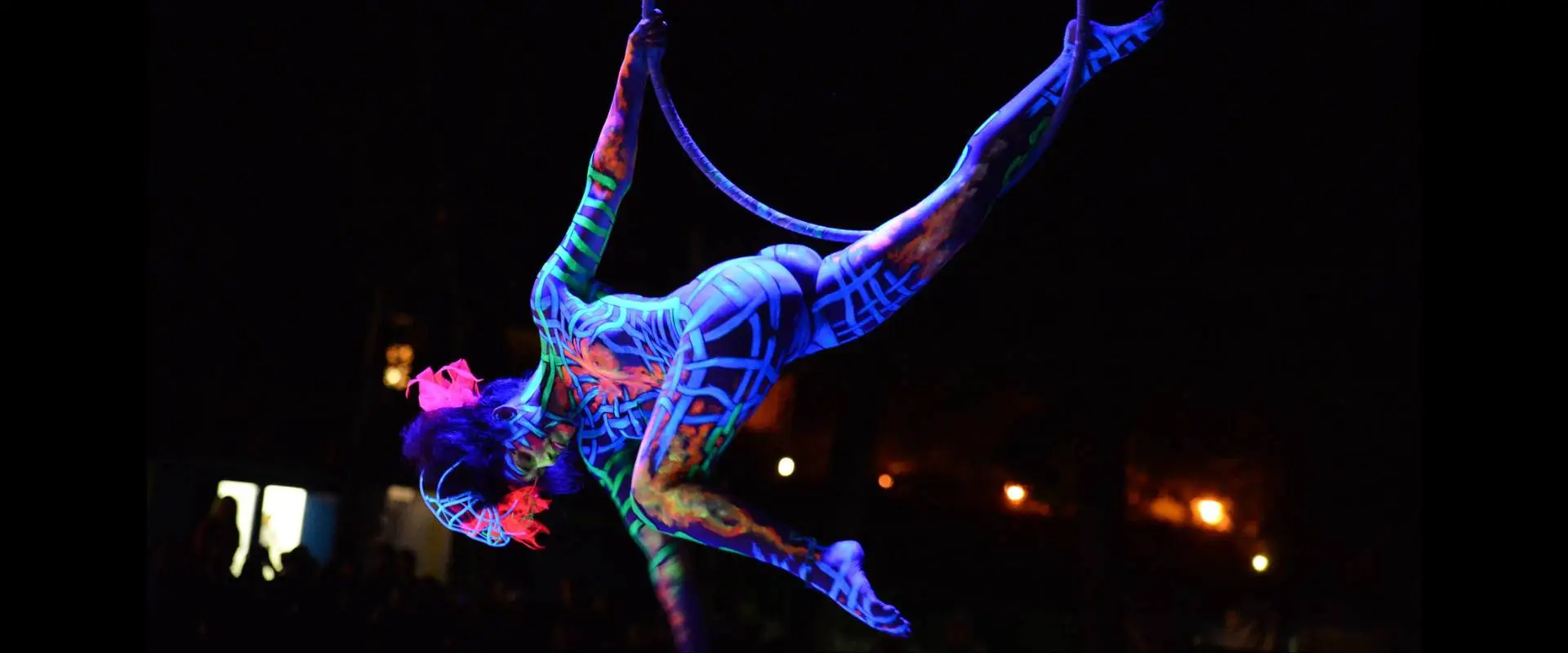 UV body painting for an aerialist by Riina Laine